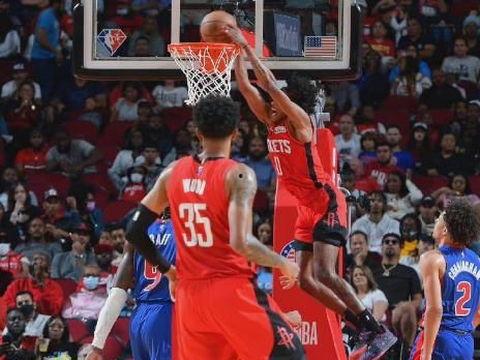 火箭足球队爆料新闻视频,揭秘幕后新闻视频背后的真相 第3张 火箭足球队爆料新闻视频,揭秘幕后新闻视频背后的真相 第3张